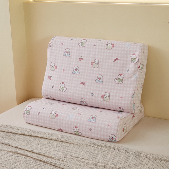 91家纺网 家纺一手货源 找家纺 翎盈家纺 2025新款纯棉小清新乳胶枕专用枕套 可爱家族