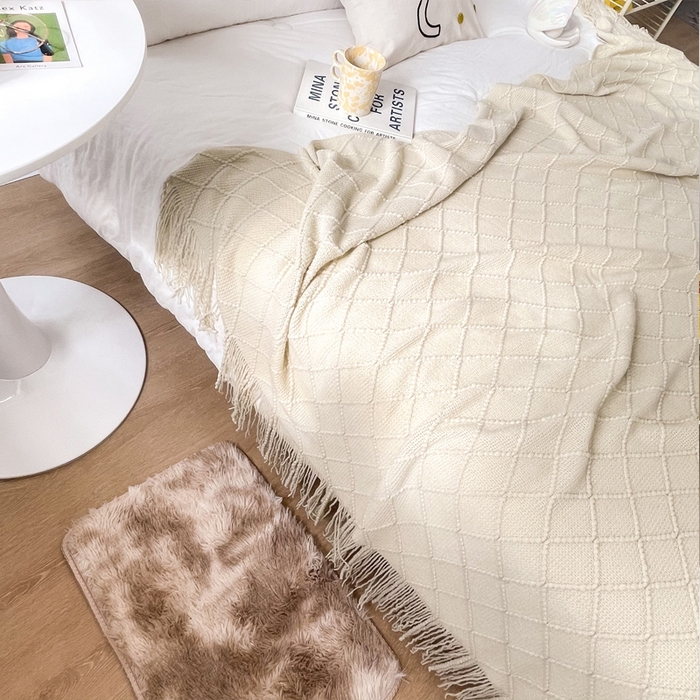 91家纺网 家纺一手货源 找家纺 朴尔家纺-毛巾被 2025新款菱形格条纹流苏手工针织毯 米白色