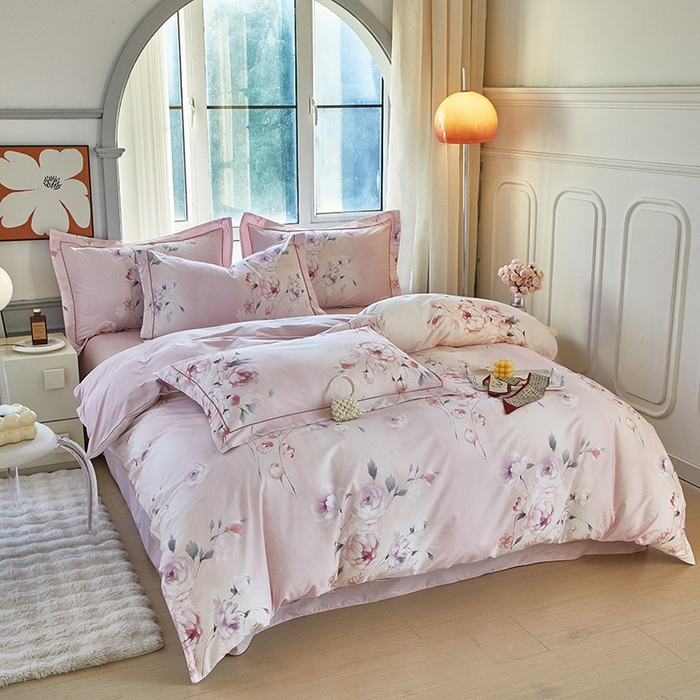 91家纺网 家纺一手货源 找家纺 启航家居 2025春夏全棉铂金棉数码印花四件套 花叶轻慢粉