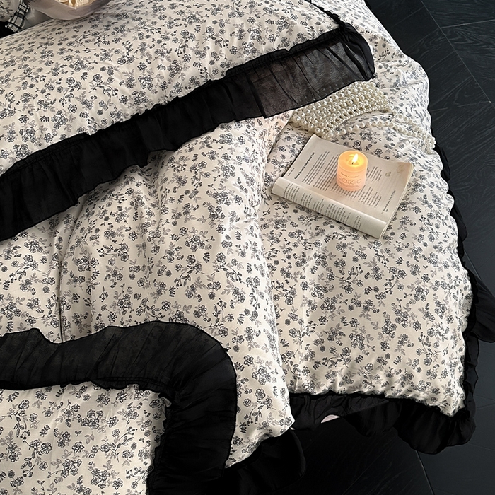 91家纺网 家纺一手货源 找家纺 蓝邻家纺 2025年新款全棉法式复古真丝绉花边四件套系列 牧野繁花