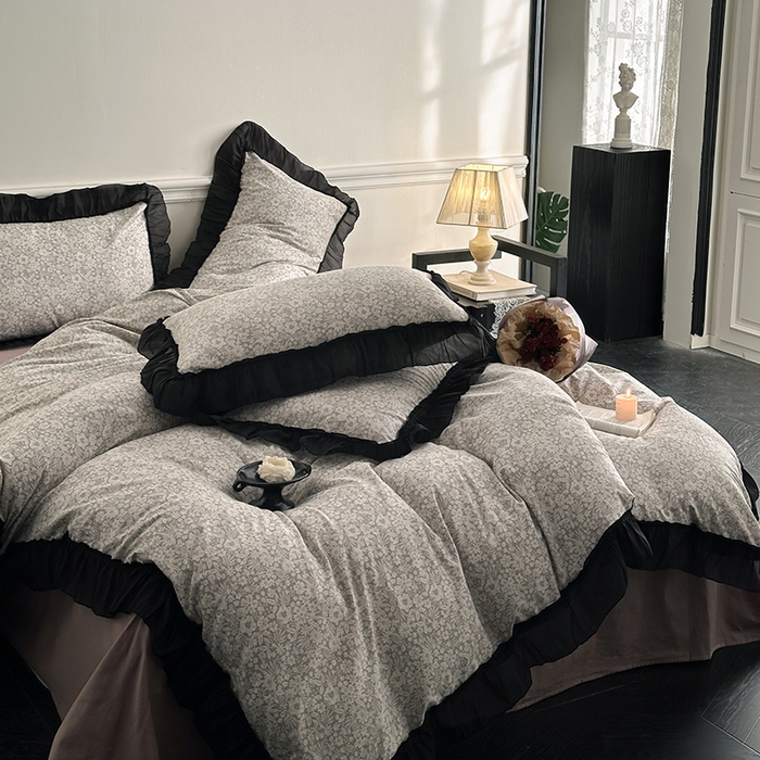 91家纺网 家纺一手货源 找家纺 （总）蓝邻家纺 2025年新款全棉法式复古真丝绉花边四件套系列