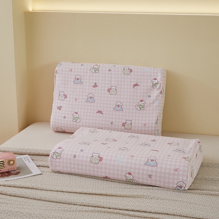 91家纺网 家纺一手货源 找家纺 翎盈家纺 2025新款纯棉小清新乳胶枕专用枕套 可爱家族