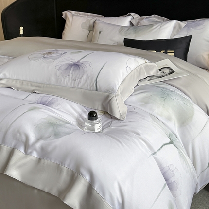 91家纺网 家纺一手货源 找家纺 蓝米卡夫 2025新品-50支天丝莱赛尔数码印花夏被+四件套（礼盒包装） 花想容