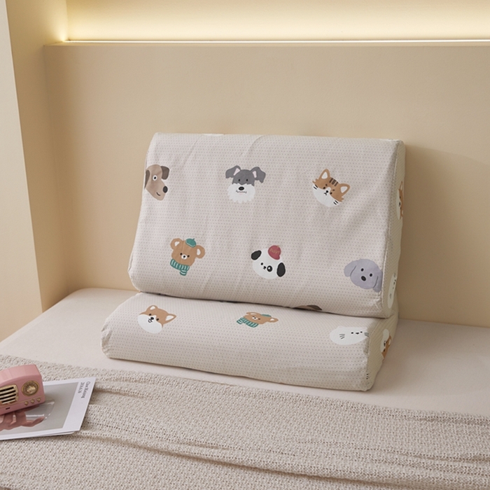 91家纺网 家纺一手货源 找家纺 翎盈家纺 2025新款纯棉小清新乳胶枕专用枕套 哈皮犬