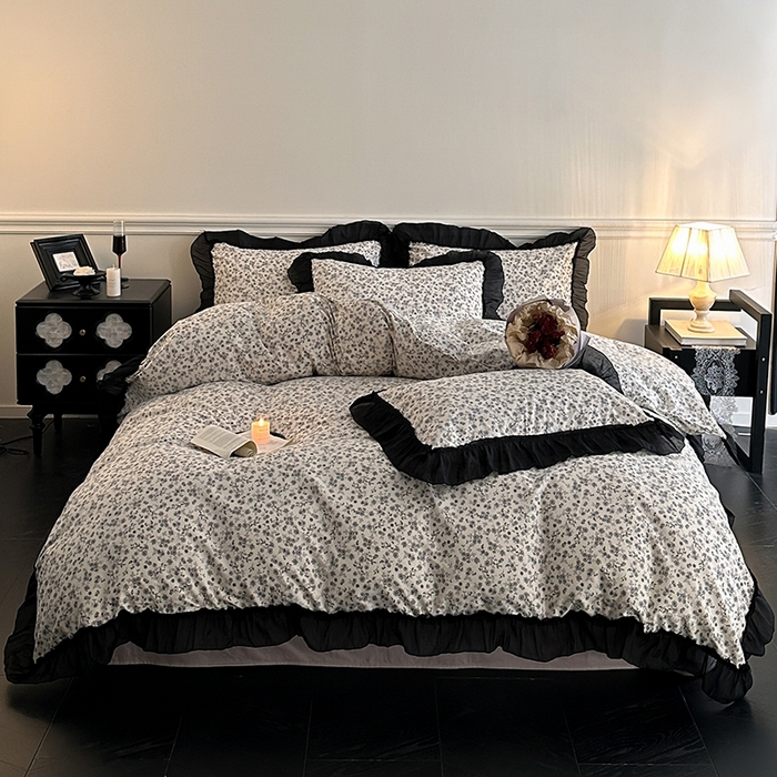 91家纺网 家纺一手货源 找家纺 蓝邻家纺 2025年新款全棉法式复古真丝绉花边四件套系列 牧野繁花