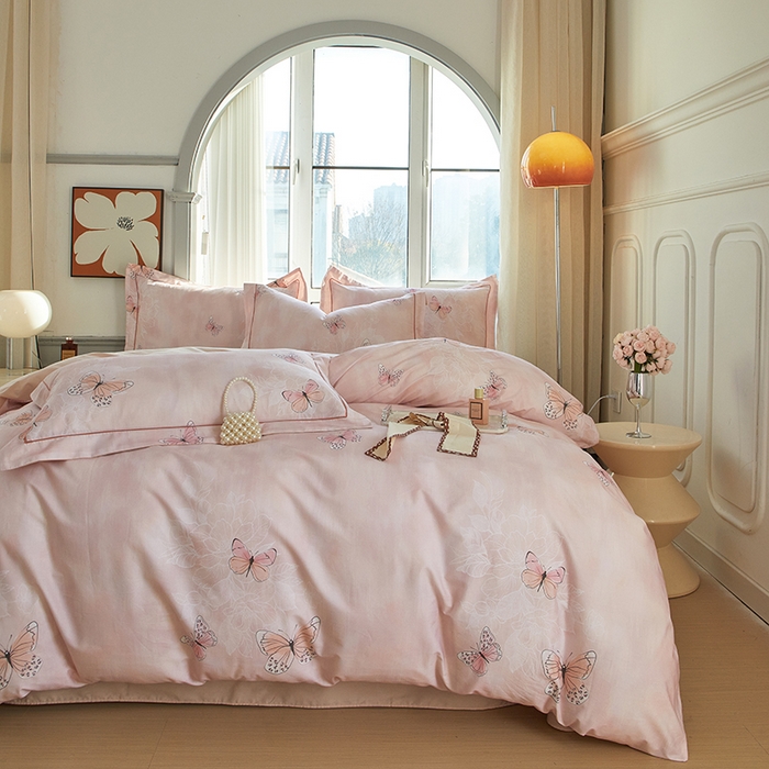 91家纺网 家纺一手货源 找家纺 启航家居 2025春夏全棉铂金棉数码印花四件套 浅梦粉