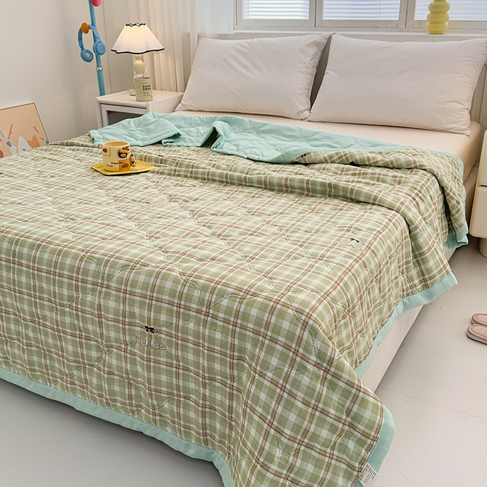 91家纺网 家纺一手货源 找家纺 悦织湾2025新款亲肤水洗棉夏被印花纯色升级版芦荟棉夏凉被空调被跑量款 印花-蝴蝶格