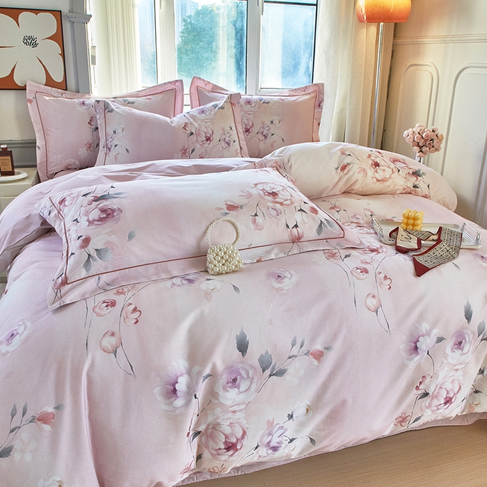 91家纺网 家纺一手货源 找家纺 启航家居 2025春夏全棉铂金棉数码印花四件套 花叶轻慢粉