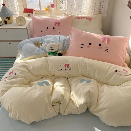 91家纺网 家纺一手货源 找家纺 （总）红嘴企鹅 2025新款水洗棉毛巾绣四件套