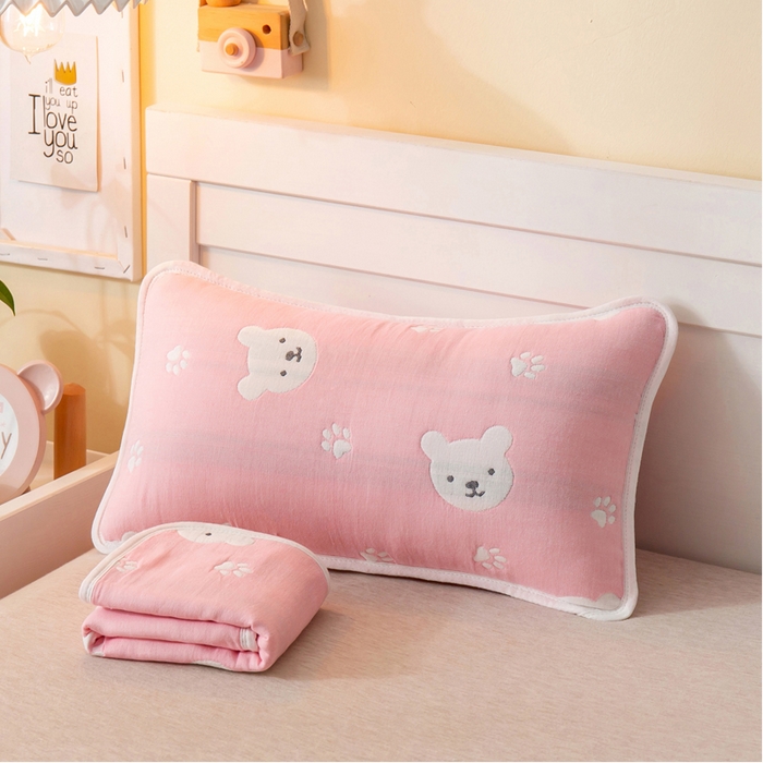 91家纺网 家纺一手货源 找家纺 朴尔家纺-毛巾被 2025新款全棉卡通六层纱布儿童枕套 甜蜜小熊粉