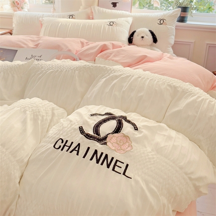 91家纺网 家纺一手货源 找家纺 （总）灰鲸 2025新款泡泡纱系列艾丽莎刺绣四件套