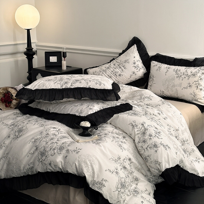 91家纺网 家纺一手货源 找家纺 蓝邻家纺 2025年新款全棉法式复古真丝绉花边四件套系列 加州风情