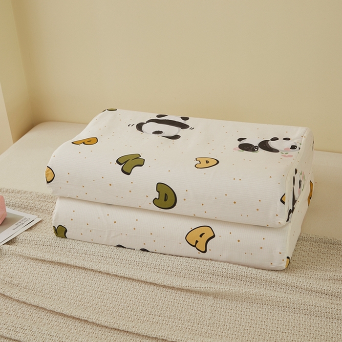 91家纺网 家纺一手货源 找家纺 翎盈家纺 2025新款纯棉小清新乳胶枕专用枕套 字母熊猫