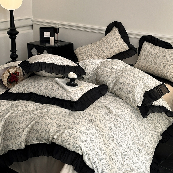 91家纺网 家纺一手货源 找家纺 蓝邻家纺 2025年新款全棉法式复古真丝绉花边四件套系列 瑞莎-灰