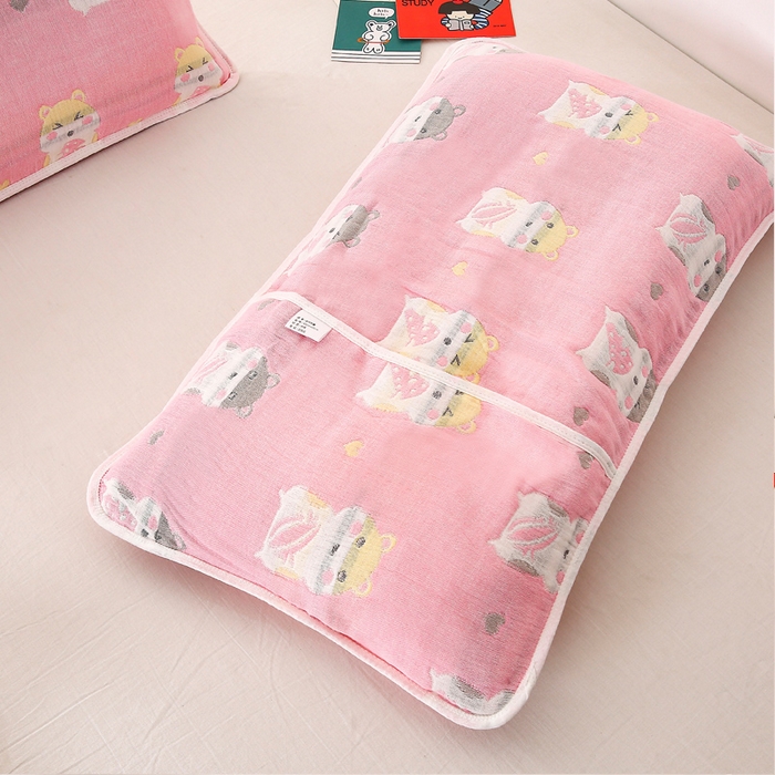91家纺网 家纺一手货源 找家纺 朴尔家纺-毛巾被 2025新款A类全棉卡通六层纱布儿童枕套 土拨鼠粉