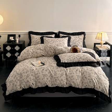 91家纺网 家纺一手货源 找家纺 蓝邻家纺 2025年新款全棉法式复古真丝绉花边四件套系列 忘忧