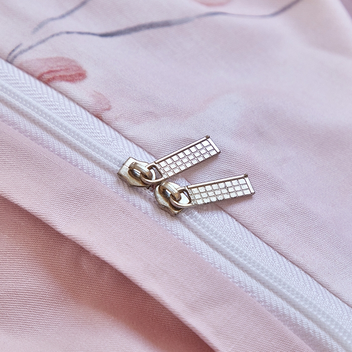 91家纺网 家纺一手货源 找家纺 启航家居 2025春夏全棉铂金棉数码印花四件套 花叶轻慢粉