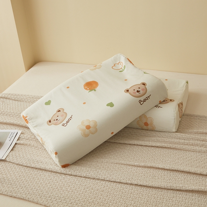 91家纺网 家纺一手货源 找家纺 翎盈家纺 2025新款纯棉小清新乳胶枕专用枕套 熊宝乐园