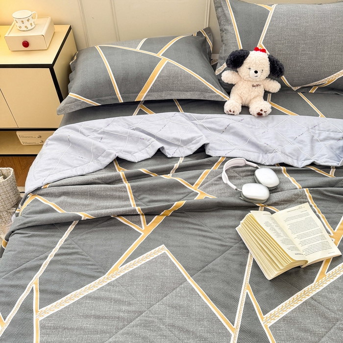 91家纺网 家纺一手货源 找家纺 棉造家居 2025新款春夏全棉纯棉印花夏被夏凉被空调被 时尚拼图