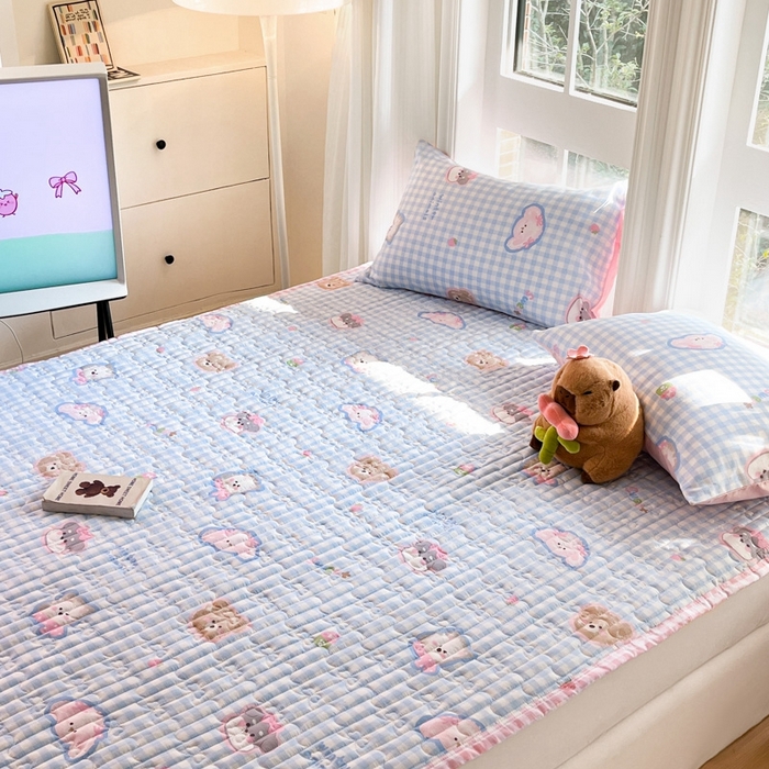 91家纺网 家纺一手货源 找家纺 Sweet dreams甜梦 2025新款全棉卡通小清新棉垫子床垫旅行垫 格子狗狗