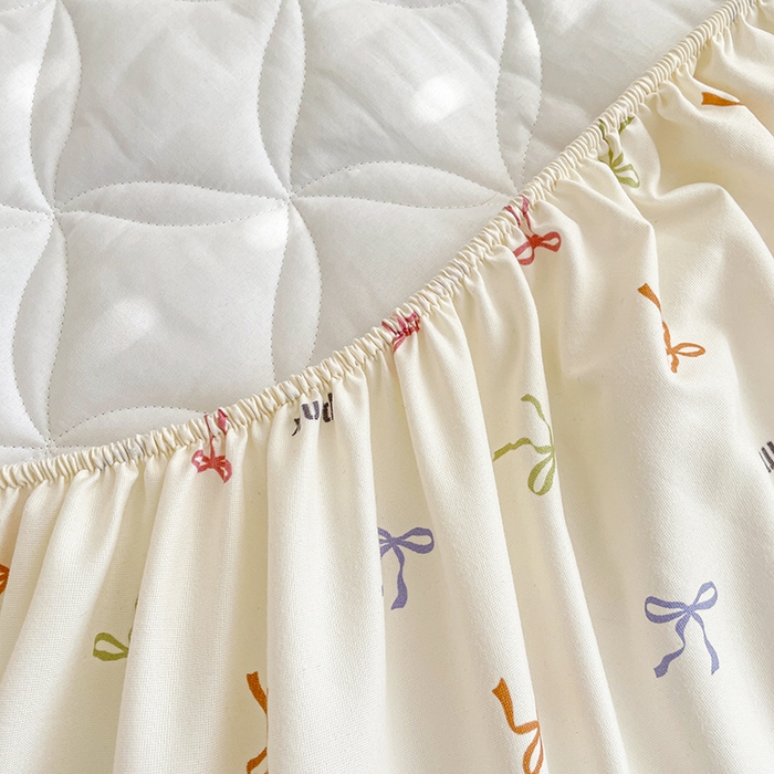 91家纺网 家纺一手货源 找家纺 豪选家纺 2025春夏四季新款新品有氧双层纱印花夹棉床笠床护罩床垫保护套 彩色蝴蝶结