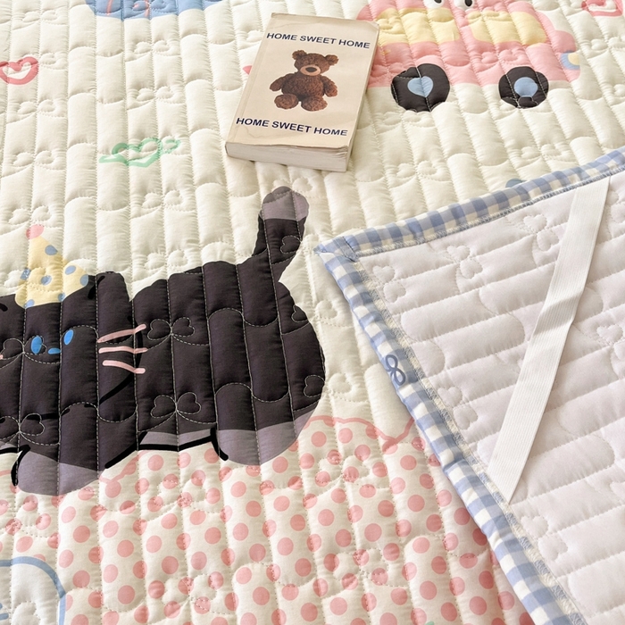 91家纺网 家纺一手货源 找家纺 Sweet dreams甜梦 2025新款全棉卡通小清新棉垫子床垫旅行垫 蛋糕小猫