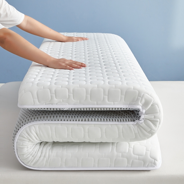 91家纺网 家纺一手货源 找家纺 祁恋婷家居 2025新款A类牛奶丝棉花抗压床垫【床垫遮盖物】 单边四菱格白