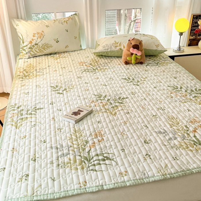 91家纺网 家纺一手货源 找家纺 Sweet dreams甜梦 2025新款全棉卡通小清新棉垫子床垫旅行垫 春意盎然