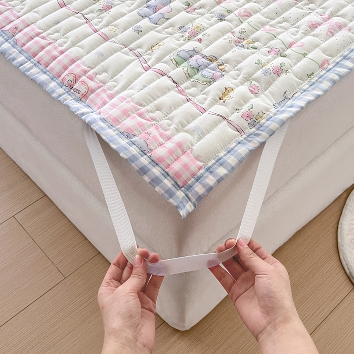 91家纺网 家纺一手货源 找家纺 Sweet dreams甜梦 2025新款全棉卡通小清新棉垫子床垫旅行垫 花花小象