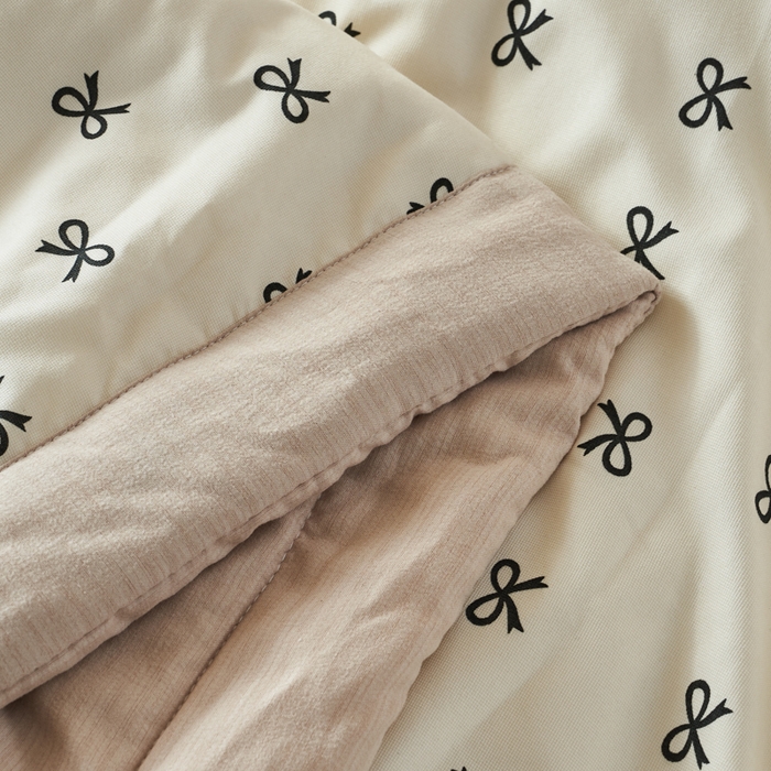 91家纺网 家纺一手货源 找家纺 森林人 2025新款A类针织棉大豆夏凉被 蝴蝶结