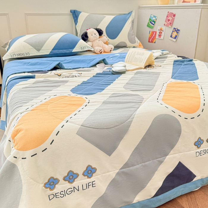 91家纺网 家纺一手货源 找家纺 棉造家居 2025新款春夏全棉纯棉印花夏被夏凉被空调被 光的邂逅-蓝