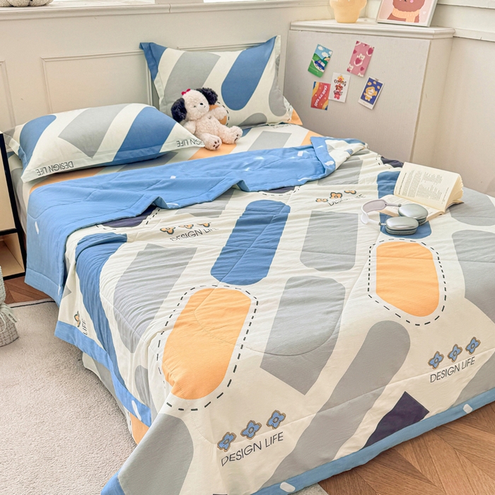 91家纺网 家纺一手货源 找家纺 棉造家居 2025新款春夏全棉纯棉印花夏被夏凉被空调被 光的邂逅-蓝