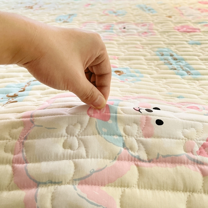 91家纺网 家纺一手货源 找家纺 Sweet dreams甜梦 2025新款全棉卡通小清新棉垫子床垫旅行垫 萌趣乐园