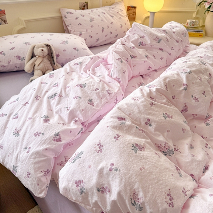 91家纺网 家纺一手货源 找家纺 罗亿家纺 2025新款云感提花双层纱裸睡四件套 葡萄七分甜