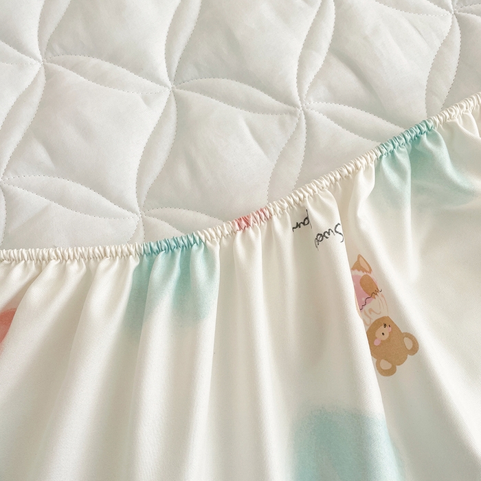 91家纺网 家纺一手货源 找家纺 豪选家纺 2025春夏四季新款新品有氧双层纱印花夹棉床笠床护罩床垫保护套 甜蜜恋爱蓝