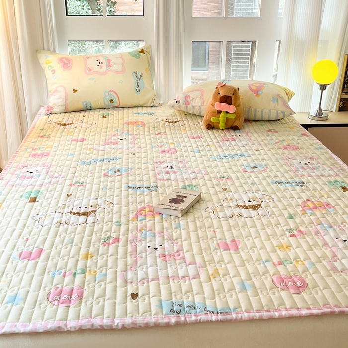 91家纺网 家纺一手货源 找家纺 Sweet dreams甜梦 2025新款全棉卡通小清新棉垫子床垫旅行垫 萌趣乐园