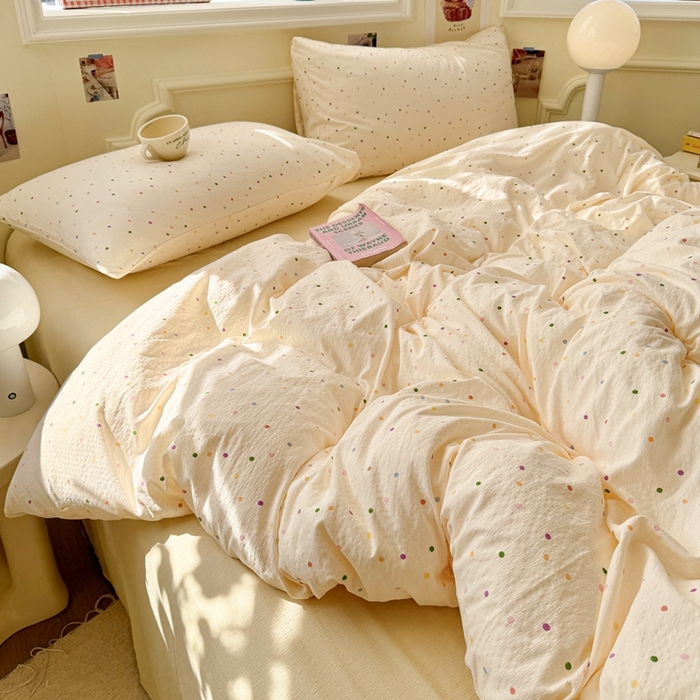 91家纺网 家纺一手货源 找家纺 罗亿家纺 2025新款云感提花双层纱裸睡四件套 波点世界