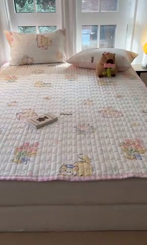 91家纺网 家纺一手货源 找家纺 Sweet dreams甜梦 2025新款全棉卡通小清新棉垫子床垫旅行垫 花花小猫