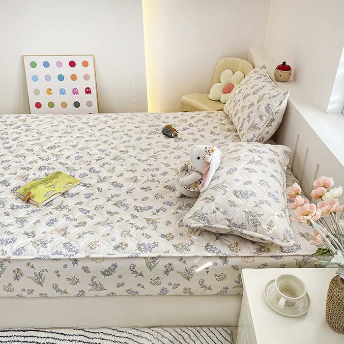 91家纺网 家纺一手货源 找家纺 豪选家纺 2025春夏四季新款新品有氧双层纱印花夹棉床笠床护罩床垫保护套 兔影醉花涧