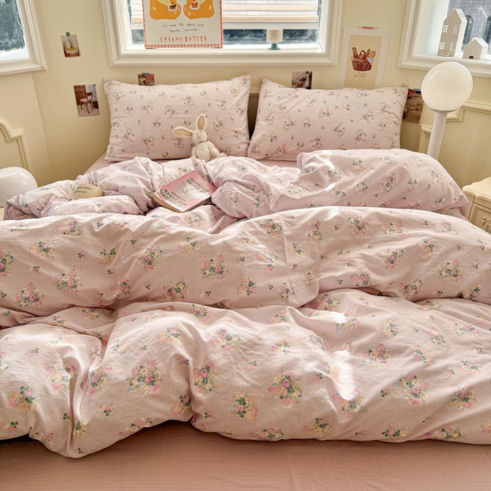 91家纺网 家纺一手货源 找家纺 罗亿家纺 2025新款云感提花双层纱裸睡四件套 奶油味的暗恋