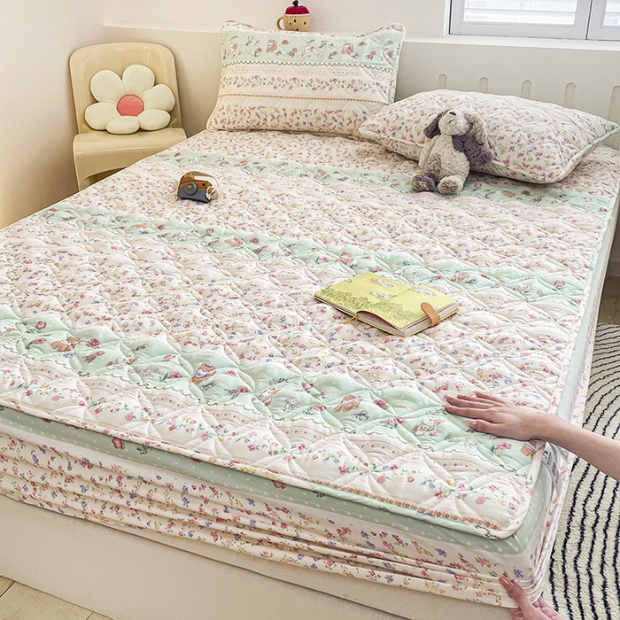 91家纺网 家纺一手货源 找家纺 豪选家纺 2025春夏四季新款新品有氧双层纱印花夹棉床笠床护罩床垫保护套 趣萌宠乐坊