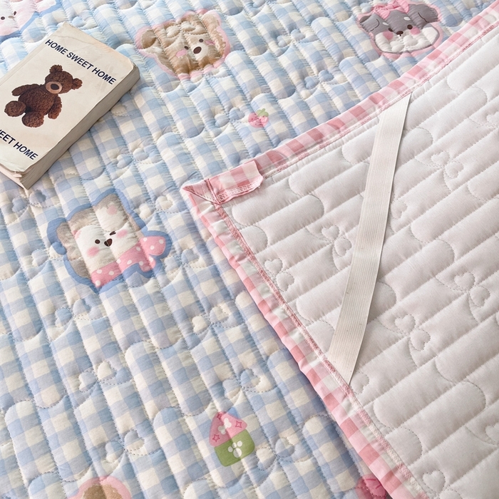 91家纺网 家纺一手货源 找家纺 Sweet dreams甜梦 2025新款全棉卡通小清新棉垫子床垫旅行垫 格子狗狗