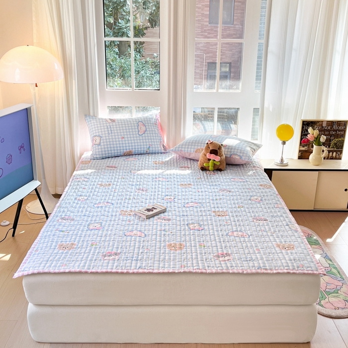 91家纺网 家纺一手货源 找家纺 Sweet dreams甜梦 2025新款全棉卡通小清新棉垫子床垫旅行垫 格子狗狗