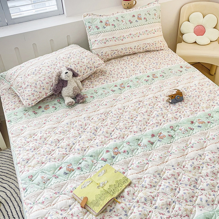 91家纺网 家纺一手货源 找家纺 豪选家纺 2025春夏四季新款新品有氧双层纱印花夹棉床笠床护罩床垫保护套 趣萌宠乐坊