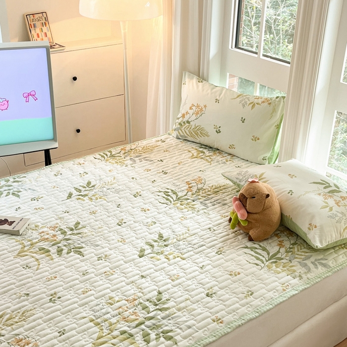 91家纺网 家纺一手货源 找家纺 Sweet dreams甜梦 2025新款全棉卡通小清新棉垫子床垫旅行垫 春意盎然