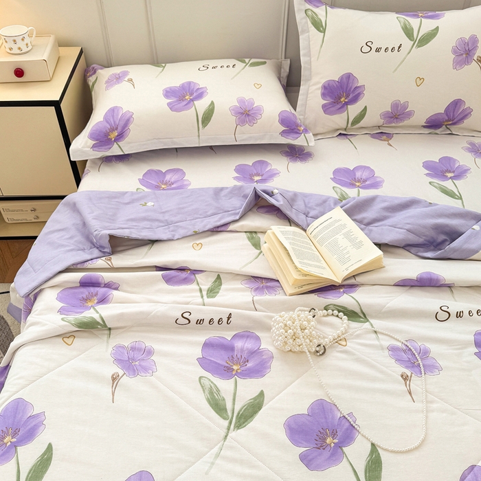 91家纺网 家纺一手货源 找家纺 棉造家居 2025新款春夏全棉纯棉印花夏被夏凉被空调被 甜美花韵