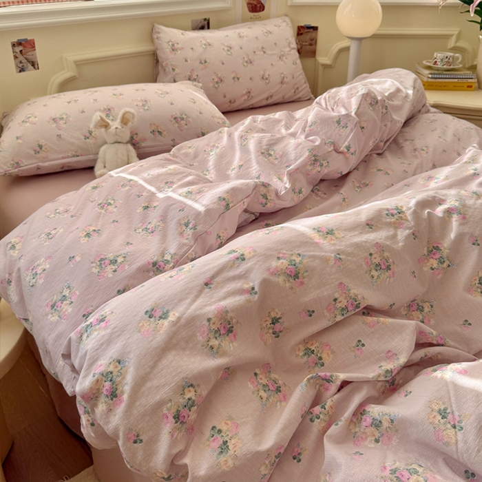 91家纺网 家纺一手货源 找家纺 罗亿家纺 2025新款云感提花双层纱裸睡四件套 奶油味的暗恋