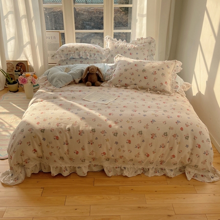 91家纺网 家纺一手货源 找家纺 （总）轻奢坊  2025新款法式泡泡棉床裙款四件套