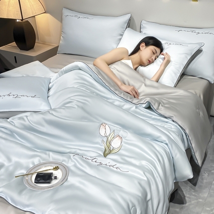 91家纺网 家纺一手货源 找家纺 （总）仔仔熊 2025新款水洗真丝夏被四件套-百合