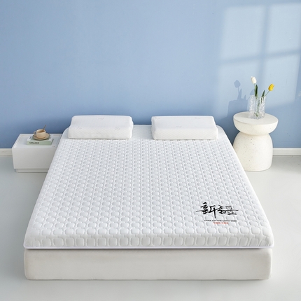 91家纺网 家纺一手货源 找家纺 祁恋婷家居 2025新款A类牛奶丝棉花抗压床垫【床垫遮盖物】 新疆棉花-四菱格白